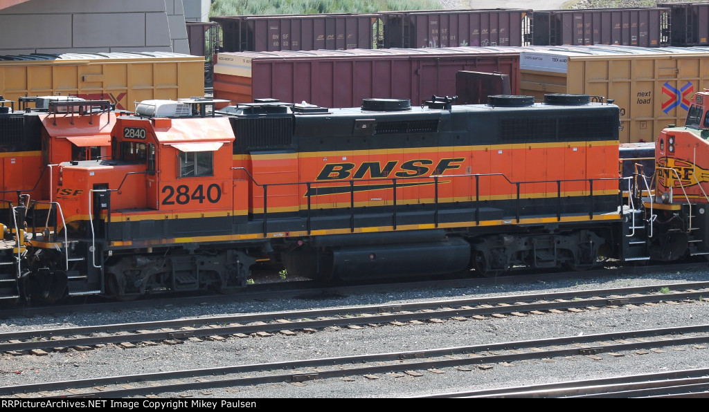 BNSF 2840